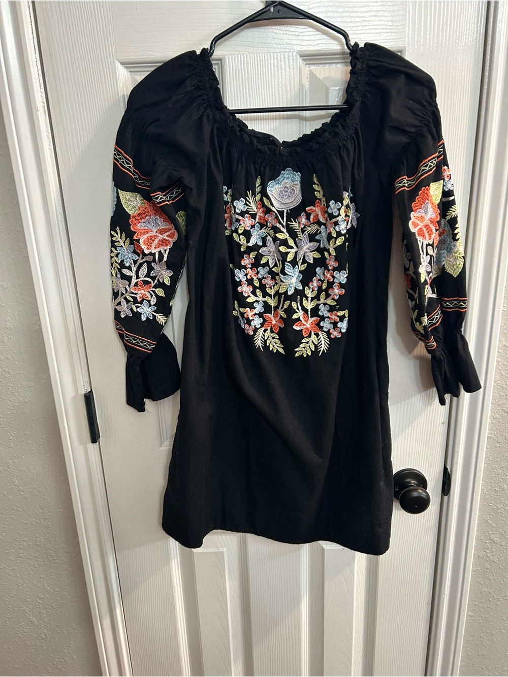 Free People Womens Dress Size S Black Floral Embroidered 3/4 Sleeve  Pockets nwt